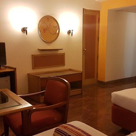 Kamat Lingapur Hotel Hyderabad Exterior photo