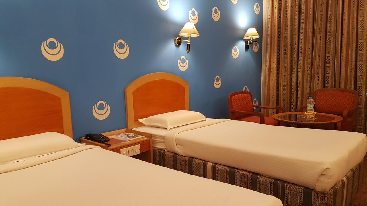 Kamat Lingapur Hotel Hyderabad Exterior photo