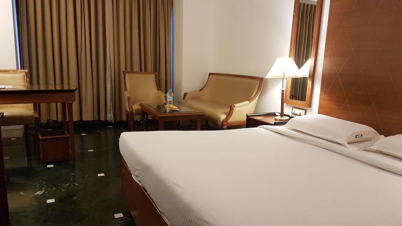 Kamat Lingapur Hotel Hyderabad Exterior photo