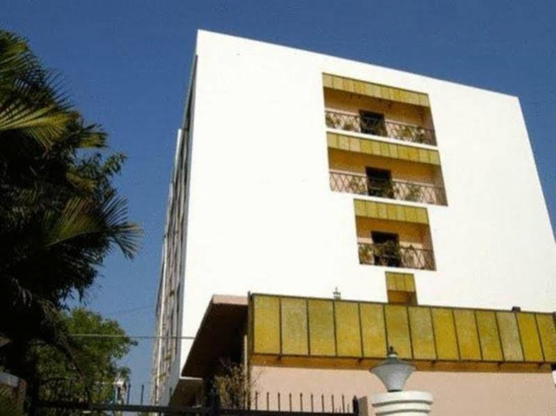 Kamat Lingapur Hotel Hyderabad Exterior photo