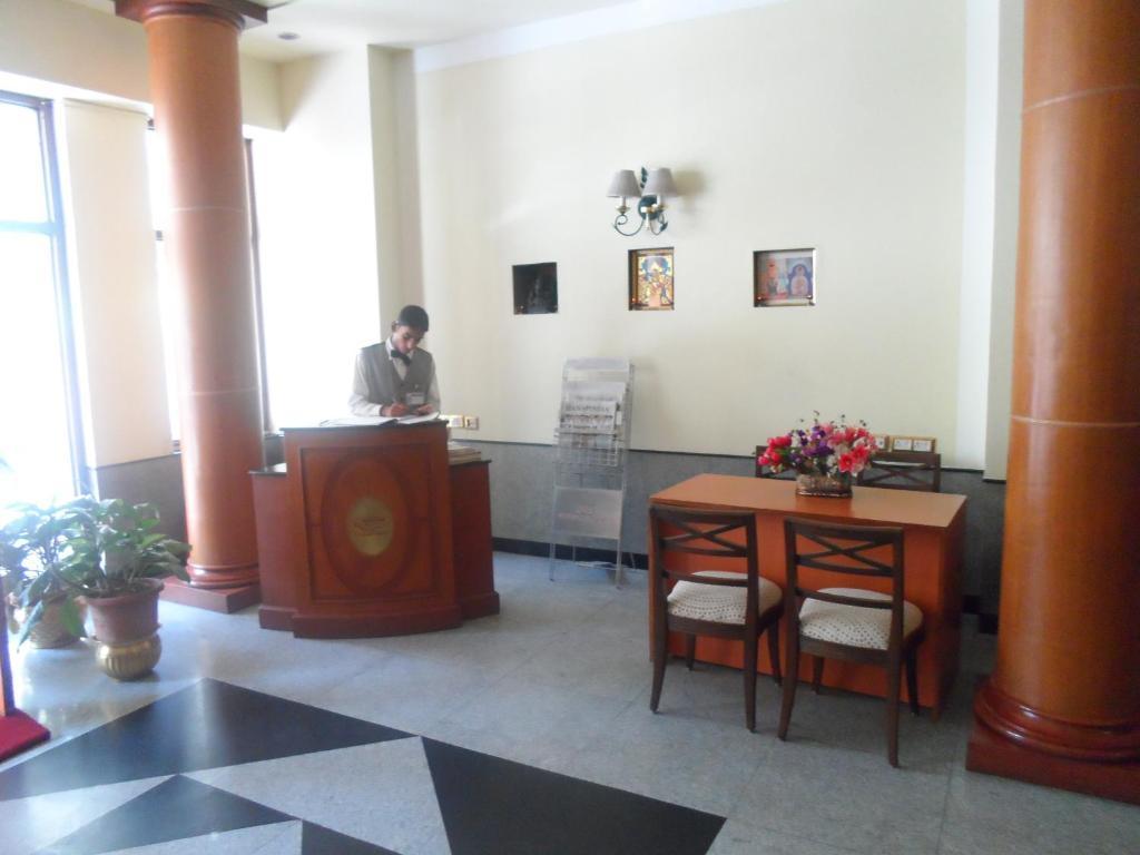 Kamat Lingapur Hotel Hyderabad Exterior photo