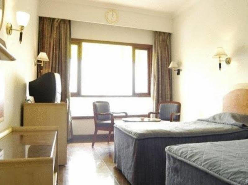 Kamat Lingapur Hotel Hyderabad Exterior photo